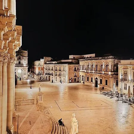 Apartment Maniace Syracuse