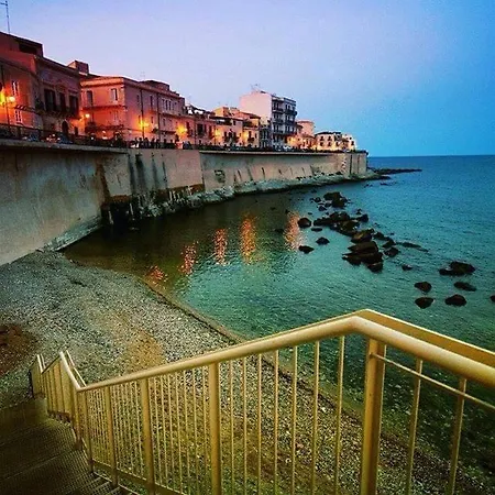 דירה Maniace Terrace Sea View סירקוזה